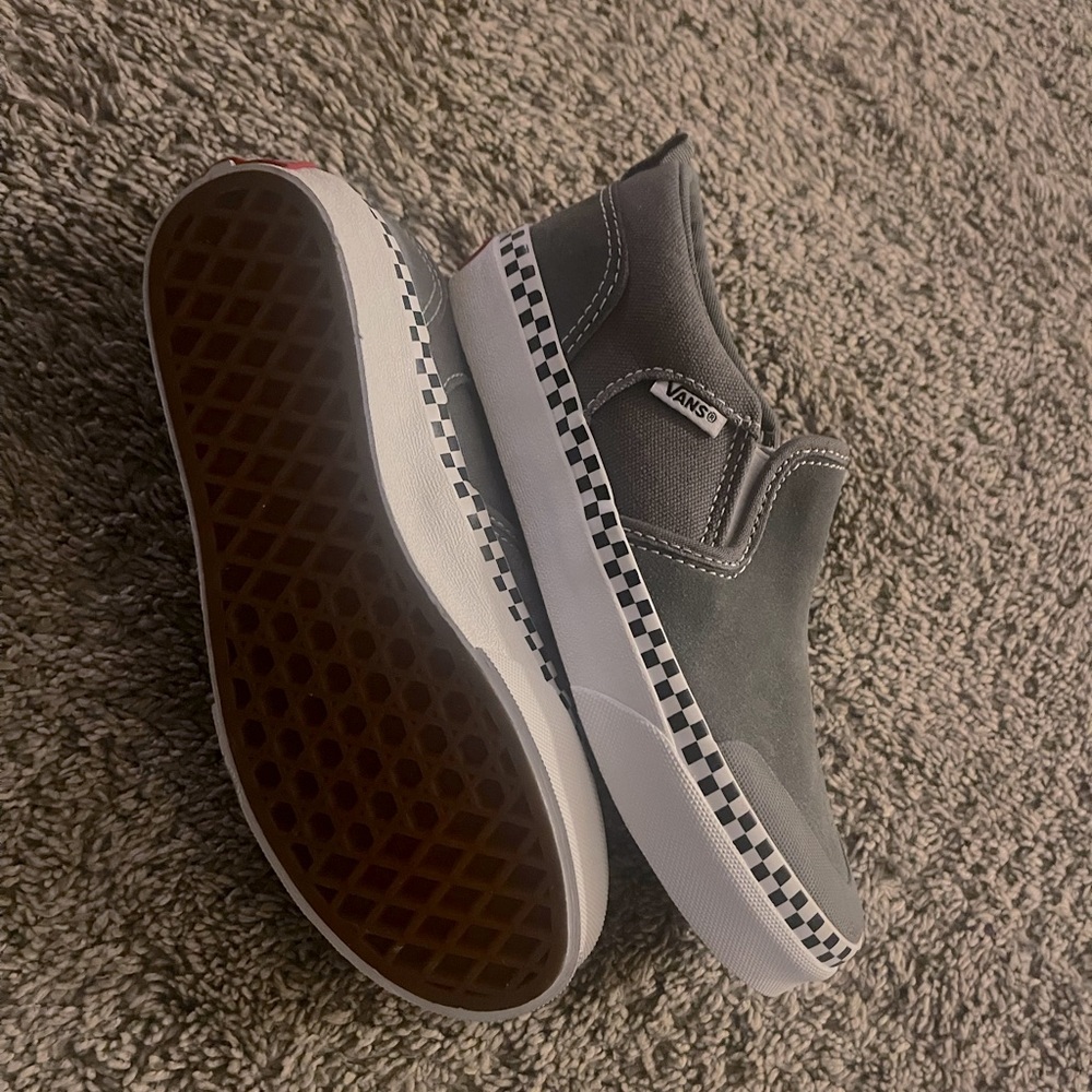 Boys vans size 2. NWOT. No box.
